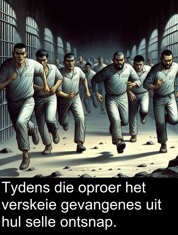 uit: Tydens die oproer het verskeie gevangenes uit hul selle ontsnap.