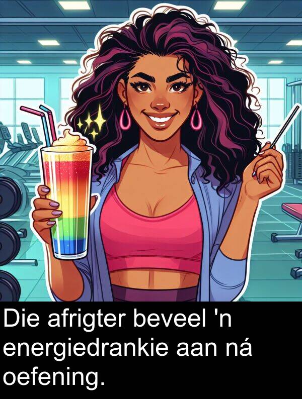 oefening: Die afrigter beveel 'n energiedrankie aan ná oefening.
