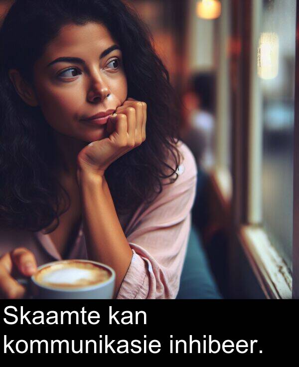 inhibeer: Skaamte kan kommunikasie inhibeer.