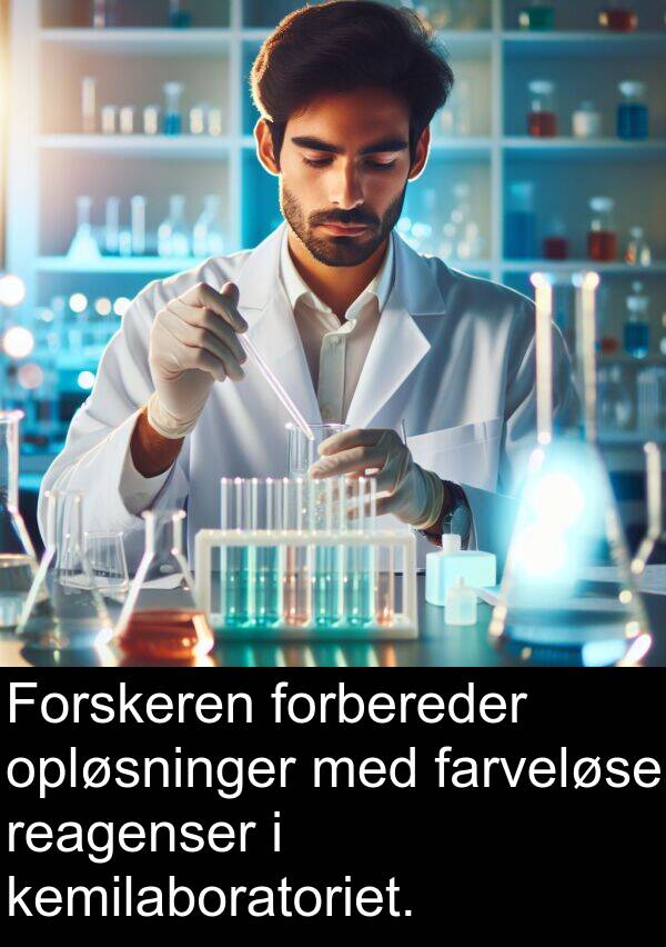 farveløse: Forskeren forbereder opløsninger med farveløse reagenser i kemilaboratoriet.