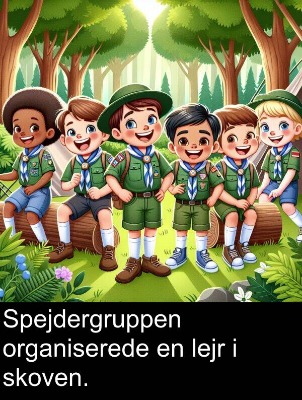 skoven: Spejdergruppen organiserede en lejr i skoven.