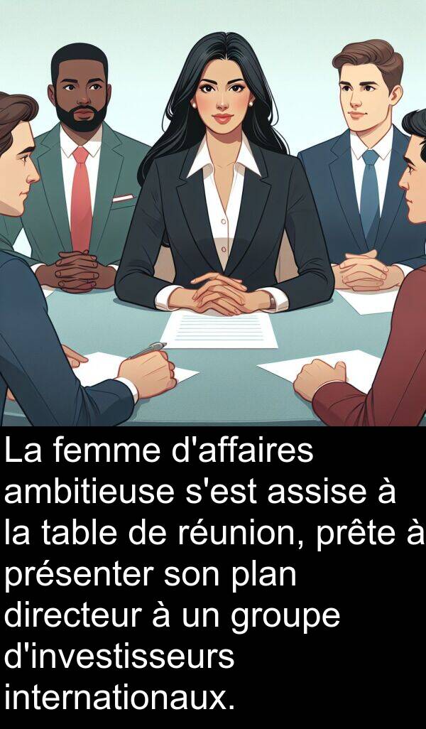ambitieuse: La femme d'affaires ambitieuse s'est assise à la table de réunion, prête à présenter son plan directeur à un groupe d'investisseurs internationaux.