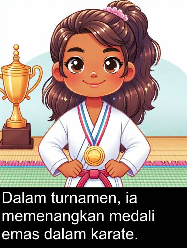 medali: Dalam turnamen, ia memenangkan medali emas dalam karate.