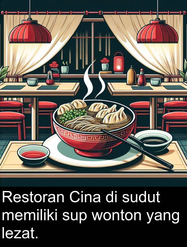 lezat: Restoran Cina di sudut memiliki sup wonton yang lezat.