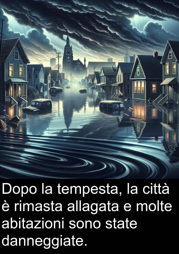 state: Dopo la tempesta, la città è rimasta allagata e molte abitazioni sono state danneggiate.