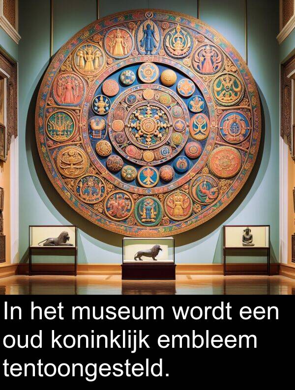 koninklijk: In het museum wordt een oud koninklijk embleem tentoongesteld.