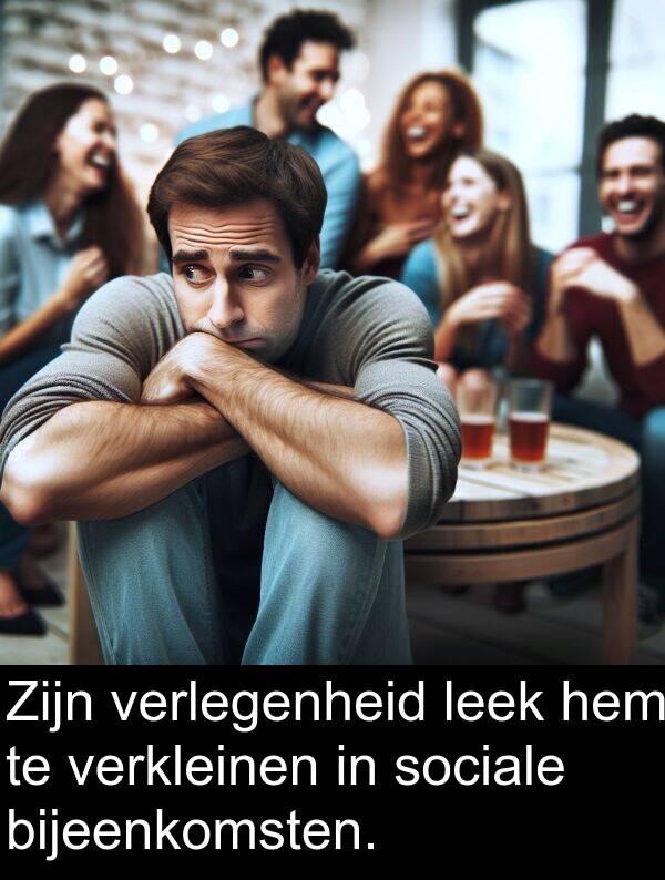 sociale: Zijn verlegenheid leek hem te verkleinen in sociale bijeenkomsten.