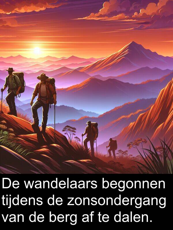 tijdens: De wandelaars begonnen tijdens de zonsondergang van de berg af te dalen.