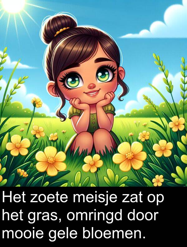 gele: Het zoete meisje zat op het gras, omringd door mooie gele bloemen.