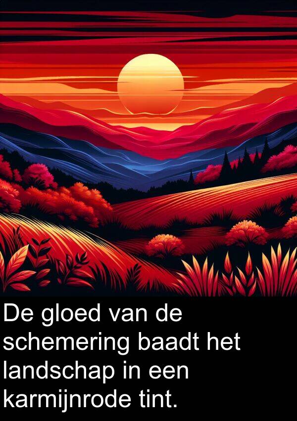 gloed: De gloed van de schemering baadt het landschap in een karmijnrode tint.