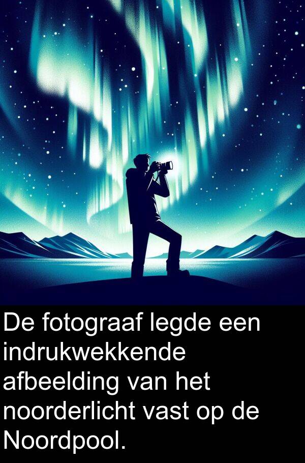 fotograaf: De fotograaf legde een indrukwekkende afbeelding van het noorderlicht vast op de Noordpool.