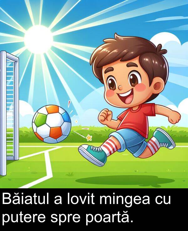 lovit: Băiatul a lovit mingea cu putere spre poartă.