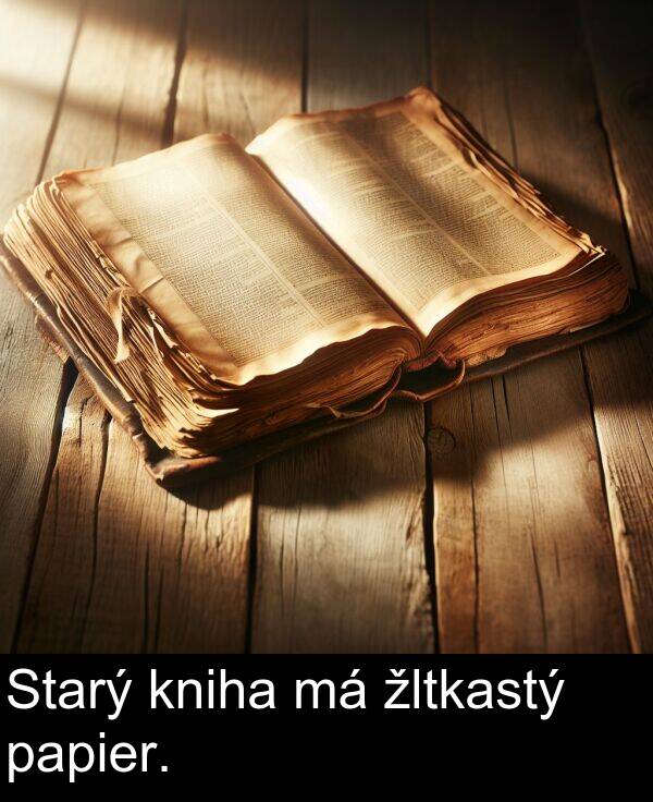 kniha: Starý kniha má žltkastý papier.