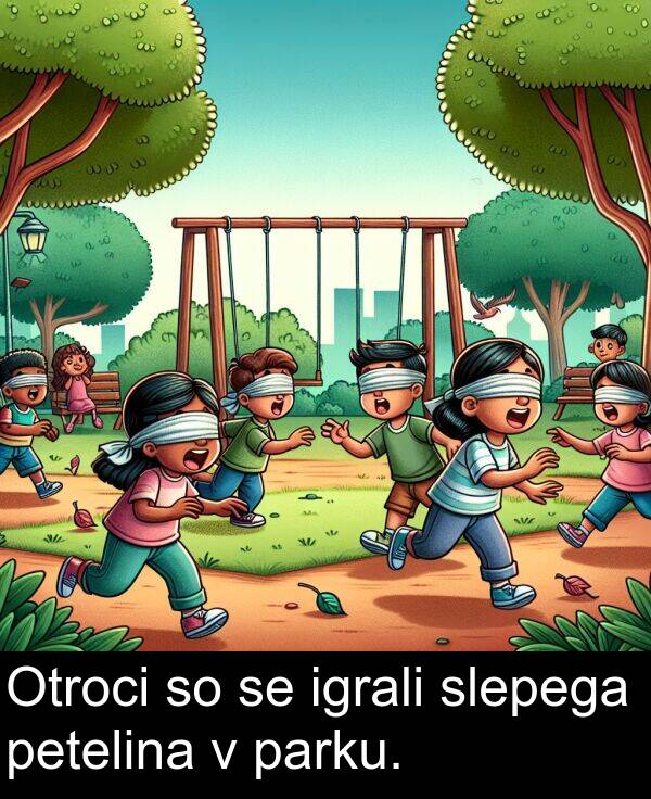 parku: Otroci so se igrali slepega petelina v parku.