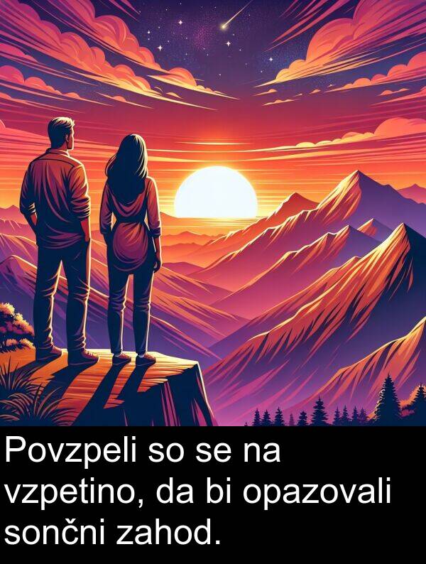 sončni: Povzpeli so se na vzpetino, da bi opazovali sončni zahod.