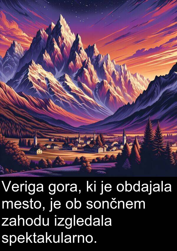 sončnem: Veriga gora, ki je obdajala mesto, je ob sončnem zahodu izgledala spektakularno.