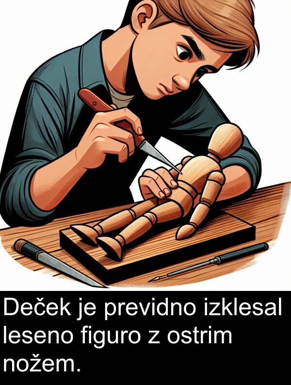 ostrim: Deček je previdno izklesal leseno figuro z ostrim nožem.