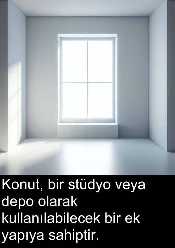 yapıya: Konut, bir stüdyo veya depo olarak kullanılabilecek bir ek yapıya sahiptir.