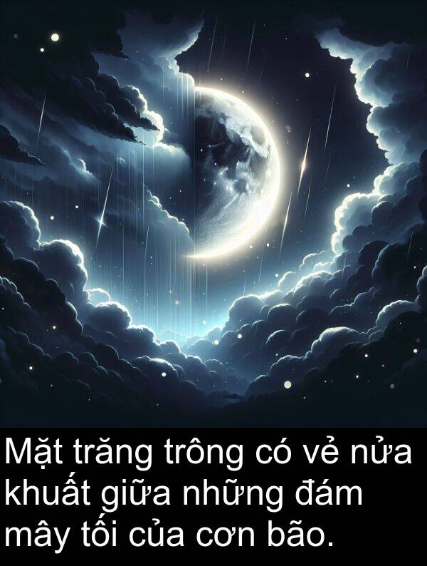 đám: Mặt trăng trông có vẻ nửa khuất giữa những đám mây tối của cơn bão.